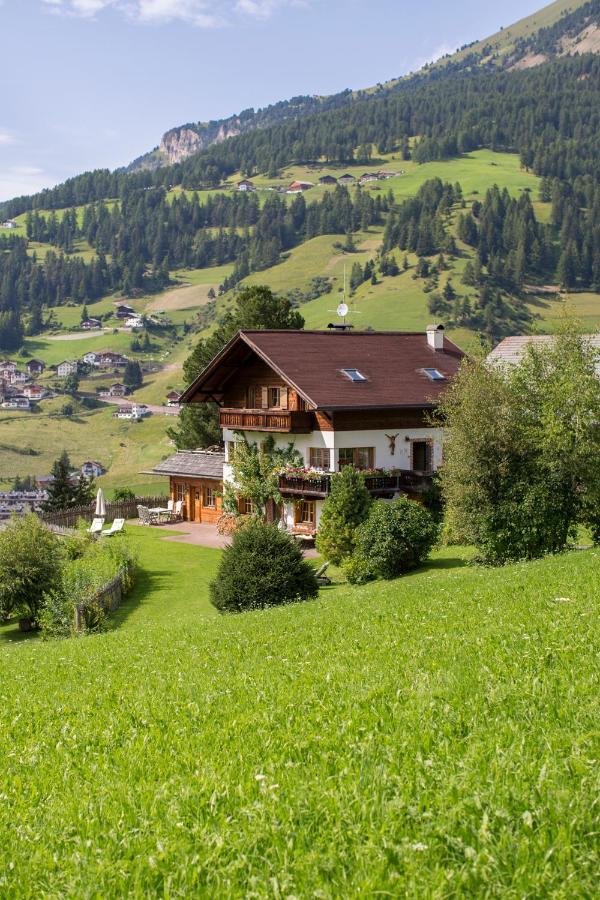 Villa Al Bosco Сельва-ди-Валь-Гардена Экстерьер фото